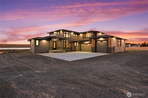 Photo of 6988 Stonecrest Road NE, Moses Lake, WA 98837 (MLS # 2378892)