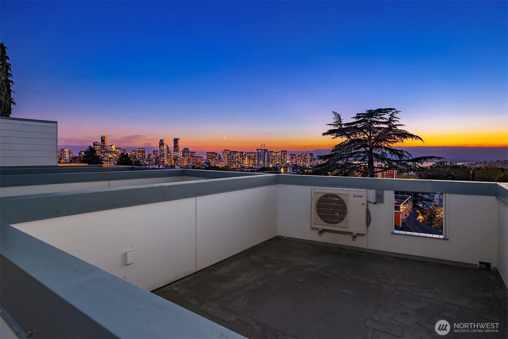 Photo of 1227 E Roy Street, Seattle, WA 98102 (MLS # 2570757)