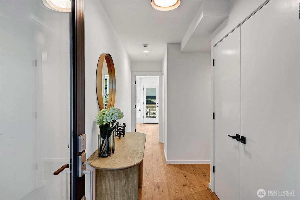 Photo of 1227 E Roy Street, Seattle, WA 98102 (MLS # 2570757)