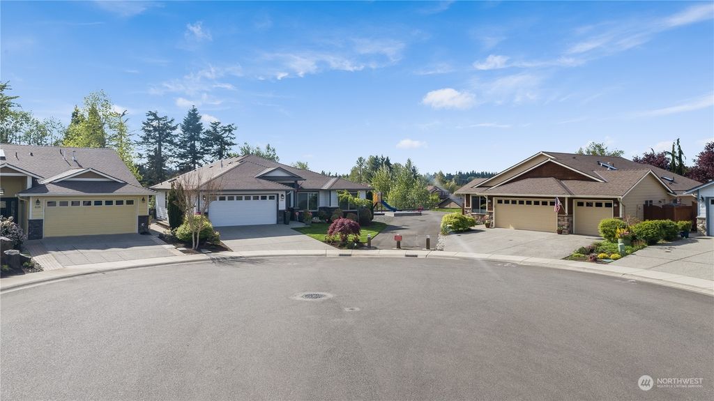Photo of 4114 146th Place SE, Snohomish, WA 98296 (MLS # 2067796)