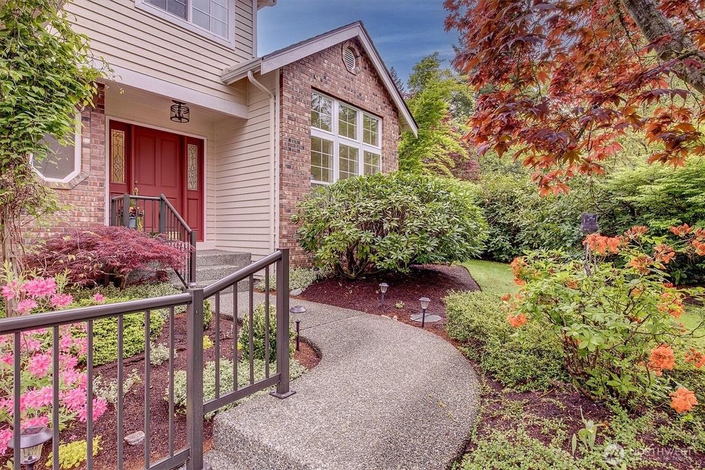 Photo of 12505 234th Street SE, Snohomish, WA 98296 (MLS # 2523453)