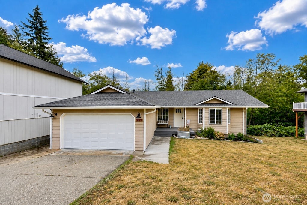 Photo of 5326 75th Avenue NE, Marysville, WA 98270 (MLS # 2575405)