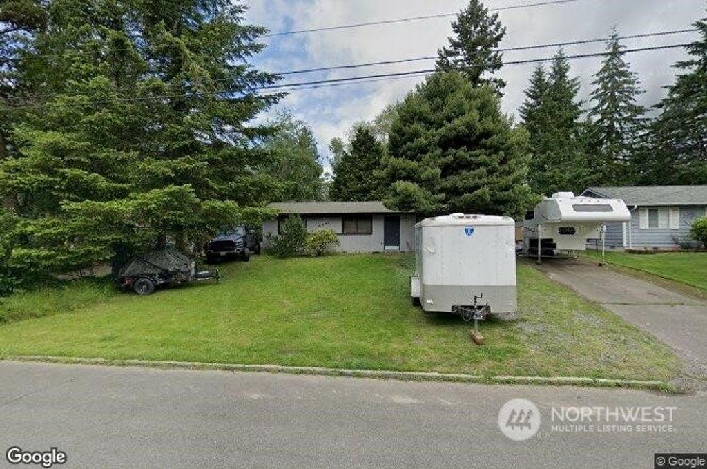 Photo of 8440 NE 138th Street, Kirkland, WA 98034 (MLS # 2015874)