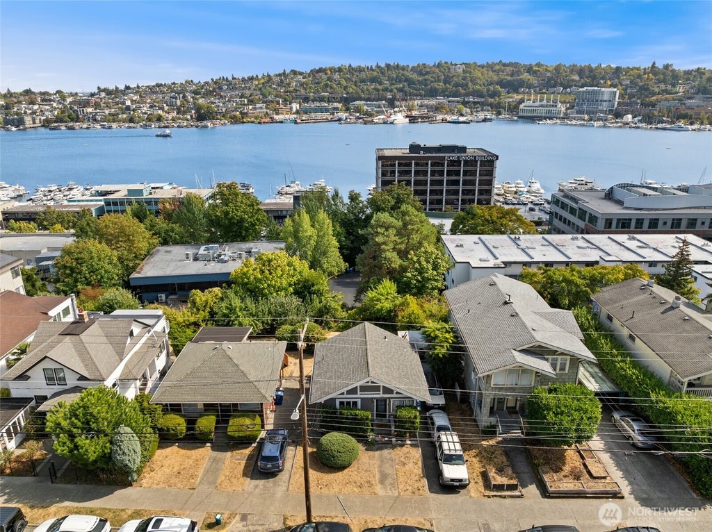 Photo of 1722 Dexter Avenue N, Seattle, WA 98109 (MLS # 2584294)