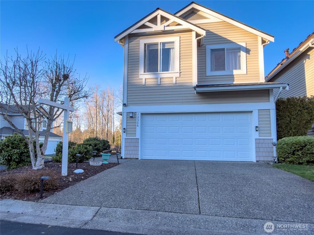 Photo of 13306 SE 176th Lane, Renton, WA 98058 (MLS # 2479588)