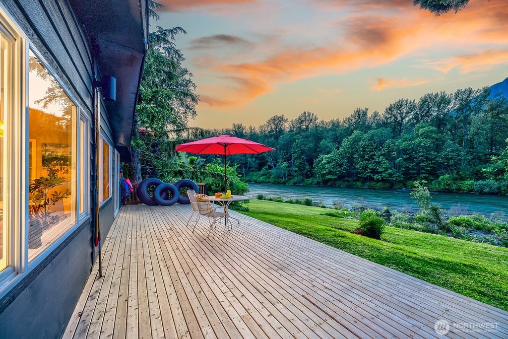 Photo of 44517 Fir Road, Gold Bar, WA 98251 (MLS # 2386303)
