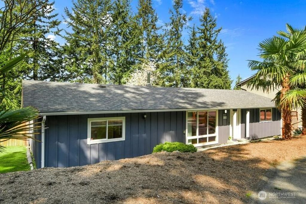 Photo of 3214 95th Drive SE, Lake Stevens, WA 98258 (MLS # 2509829)