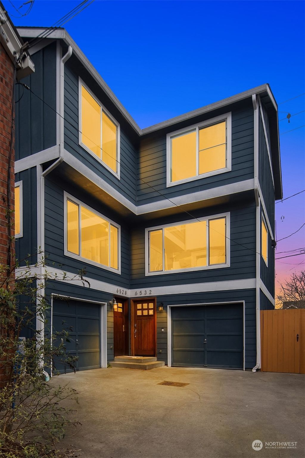 Photo of 6528 34th Avenue SW, Seattle, WA 98126 (MLS # 2029900)