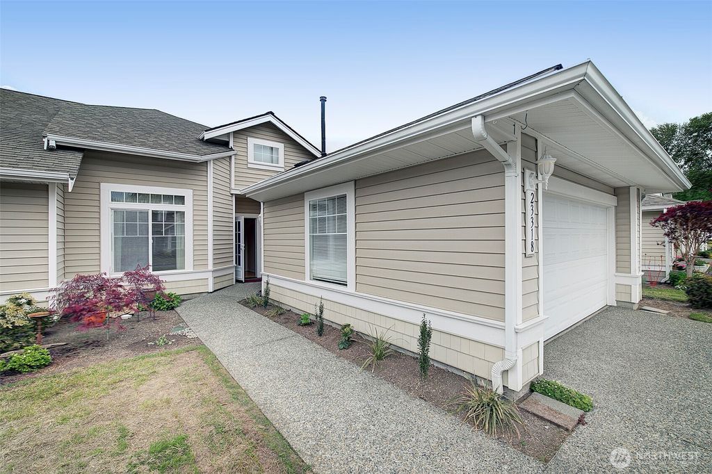 Photo of 23318 53rd Avenue S #3-4, Kent, WA 98032 (MLS # 2373746)