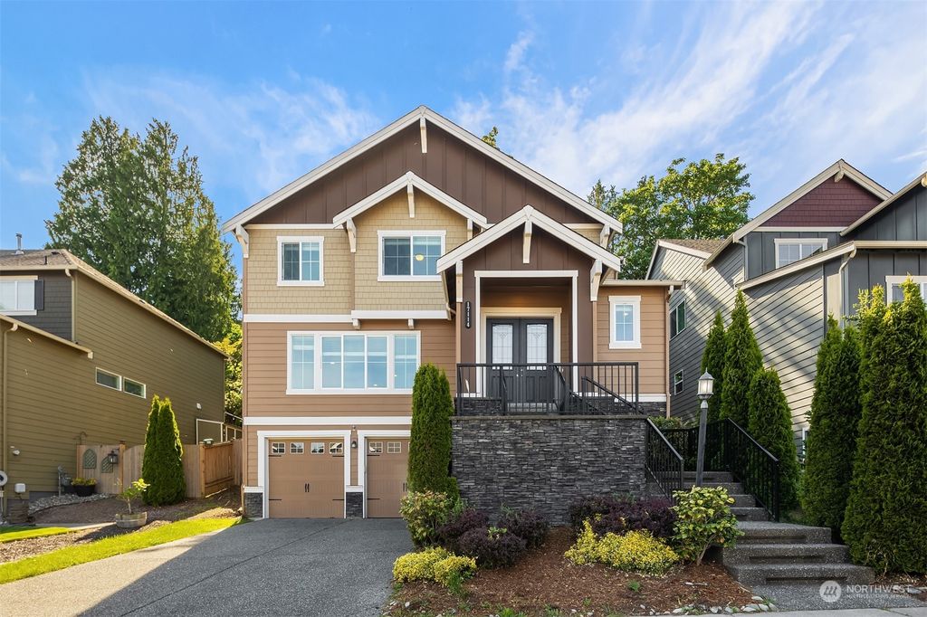 Photo of 17114 7th Place W #4, Lynnwood, WA 98037 (MLS # 2239306)