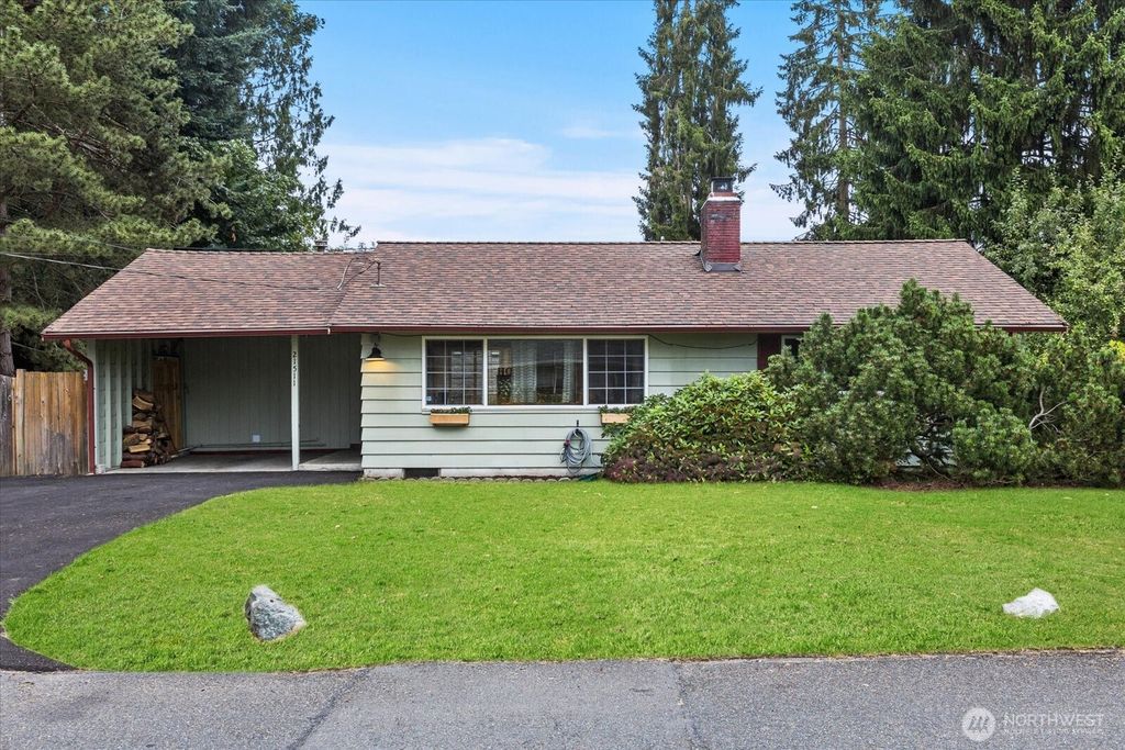Photo of 21511 54th Place W, Mountlake Terrace, WA 98043 (MLS # 2398936)