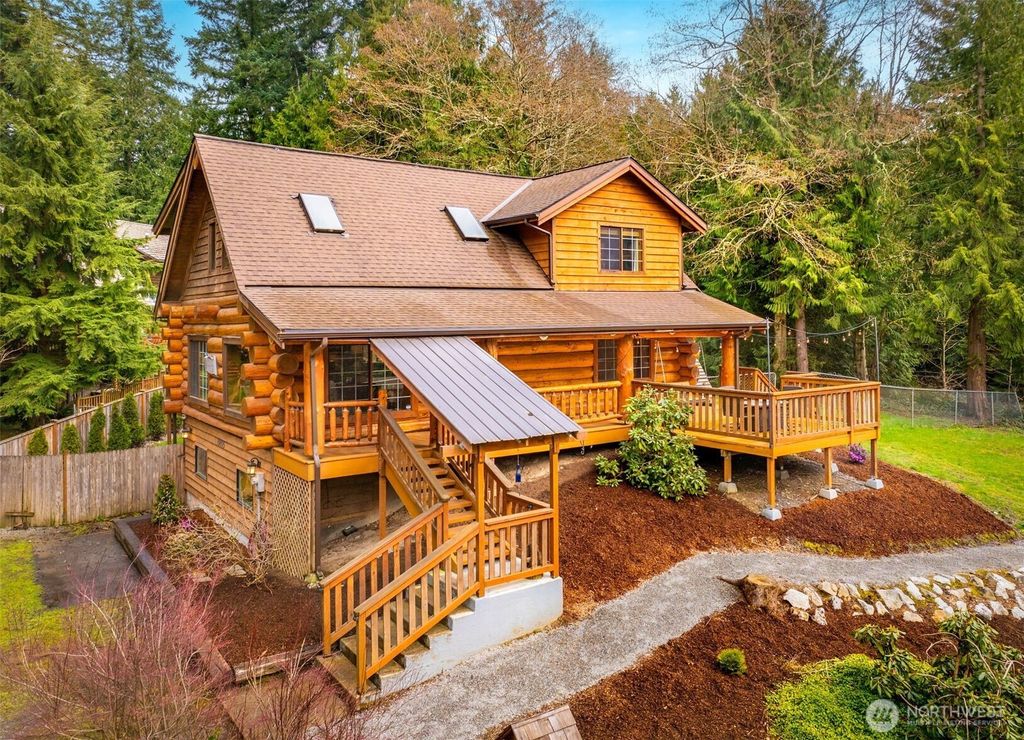 Photo of 19105 52nd Avenue NW, Stanwood, WA 98292 (MLS # 2346234)