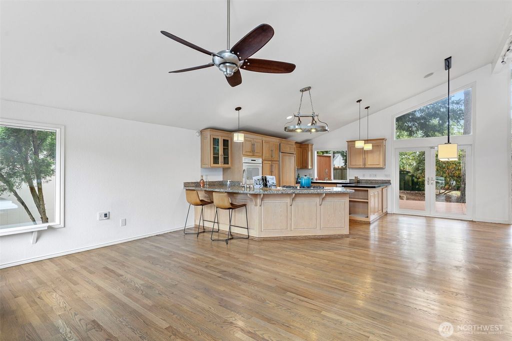 Photo of 15844 SE Fairwood Boulevard, Renton, WA 98058 (MLS # 2439147)