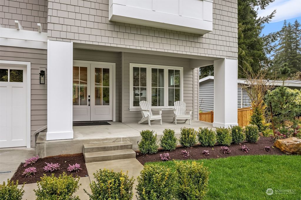 Photo of 1824 151st Avenue SE, Bellevue, WA 98007 (MLS # 2157387)