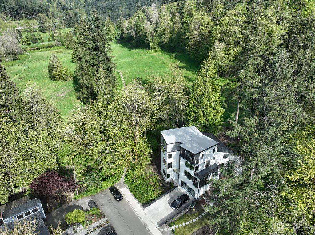 Photo of 8641 NE 169th Street, Kenmore, WA 98028 (MLS # 2144539)