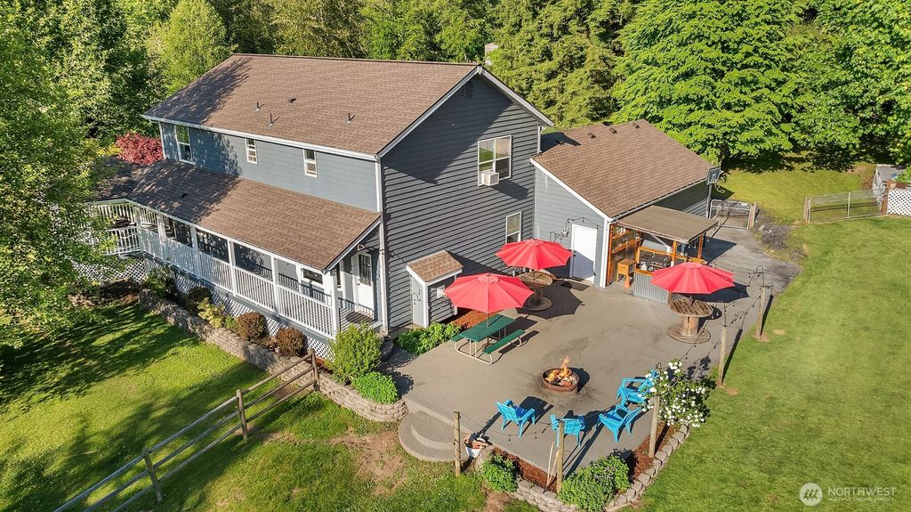 Photo of 22320 Dubuque Road, Snohomish, WA 98290 (MLS # 2382419)