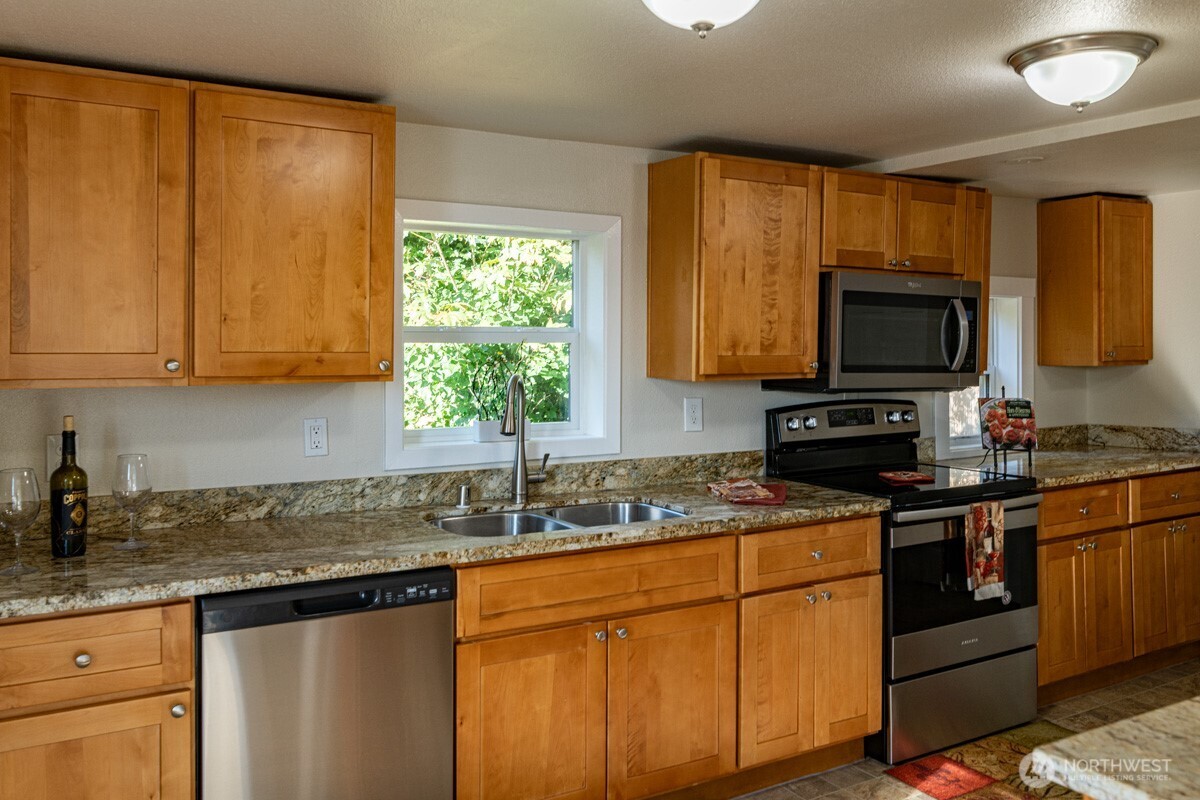 2532 S Wilkeson Street