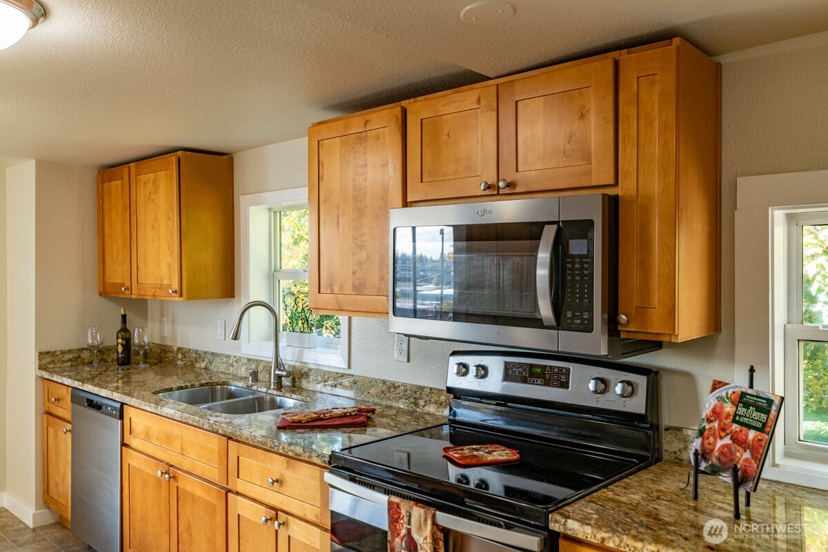 2532 S Wilkeson Street