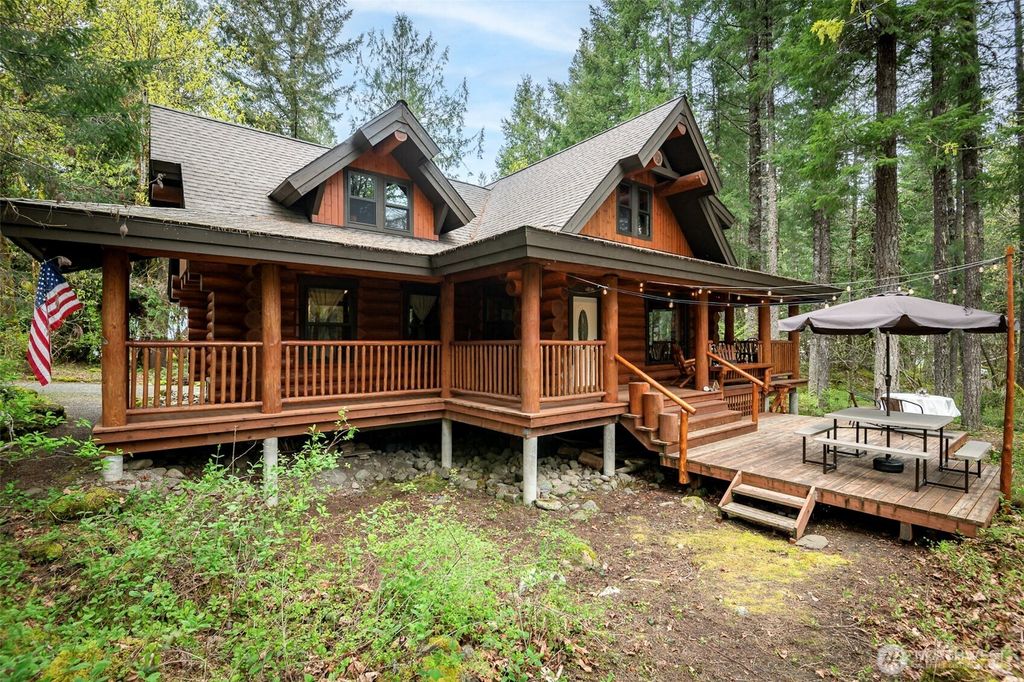 Photo of 107 Goat Rocks Drive Dr, Packwood, WA 98361 (MLS # 2510835)