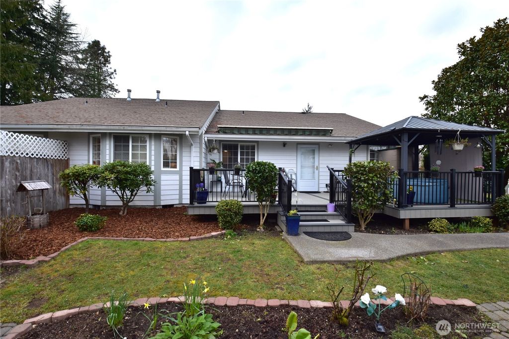 Photo of 10724 92nd Street Ct SW, Tacoma, WA 98498 (MLS # 2486285)