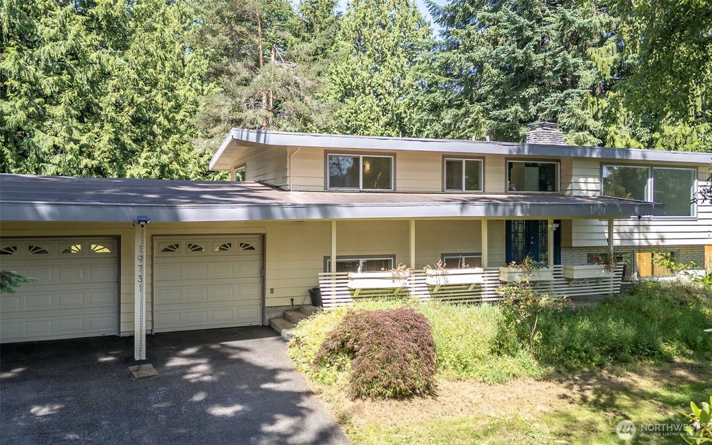 Photo of 19731 121st Avenue SE, Kent, WA 98031 (MLS # 2390633)