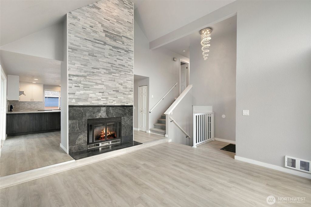 Photo of 11944 SE 212th Place, Kent, WA 98031 (MLS # 2480911)