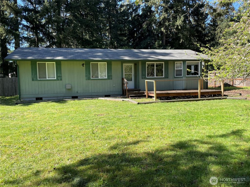 Photo of 17827 Upland Drive SE, Yelm, WA 98597 (MLS # 2521129)