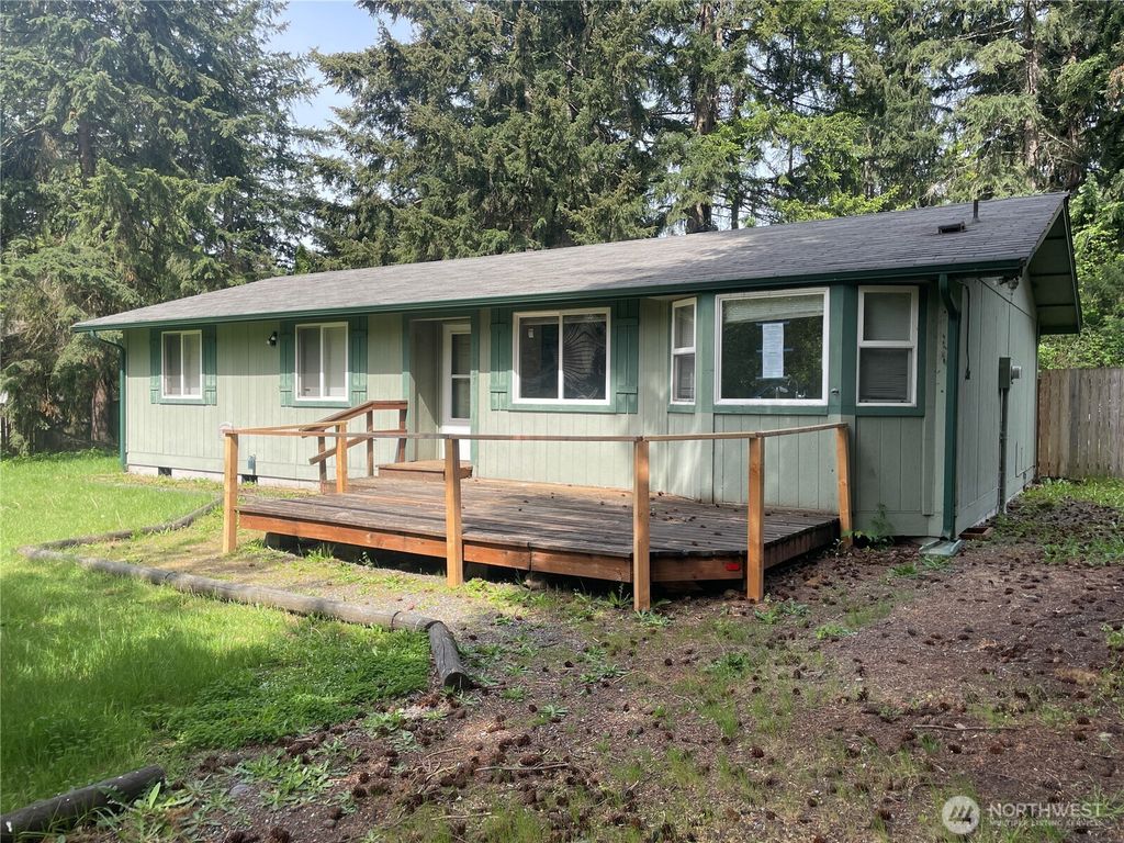 Photo of 17827 Upland Drive SE, Yelm, WA 98597 (MLS # 2521129)