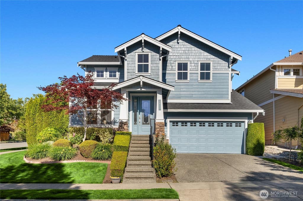 Photo of 2496 33rd Avenue NE, Issaquah, WA 98029 (MLS # 2528512)