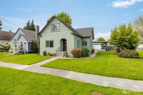 Photo of 428 Jameson Street, Sedro Woolley, WA 98284 (MLS # 2520743)