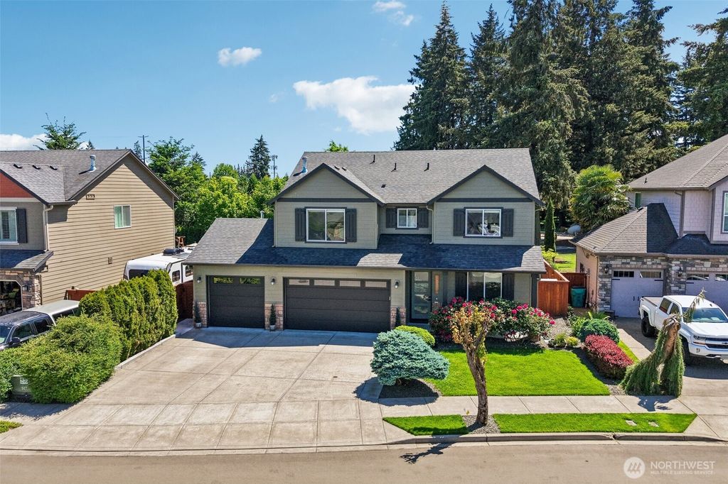 Photo of 12219 NE 104th Street, Vancouver, WA 98682 (MLS # 2520905)