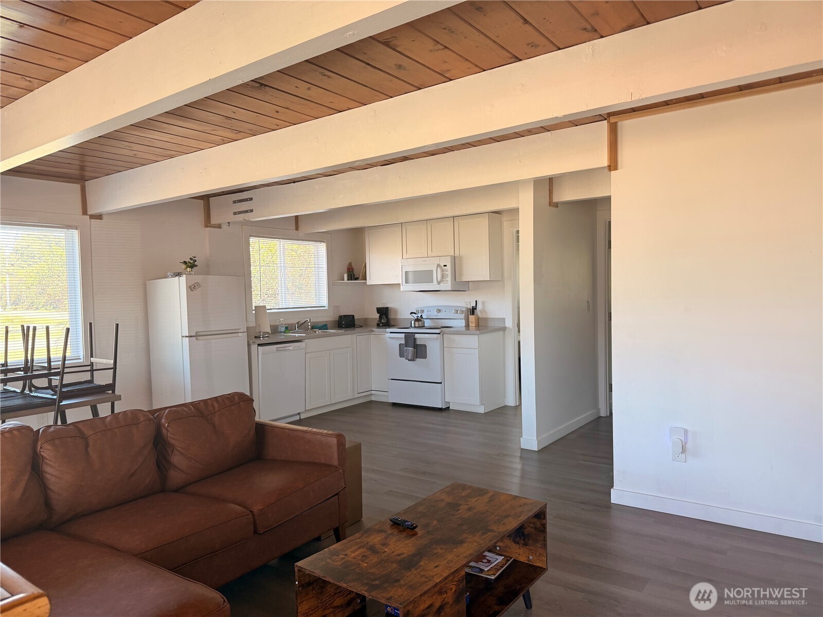 141 Barnacles Street NW