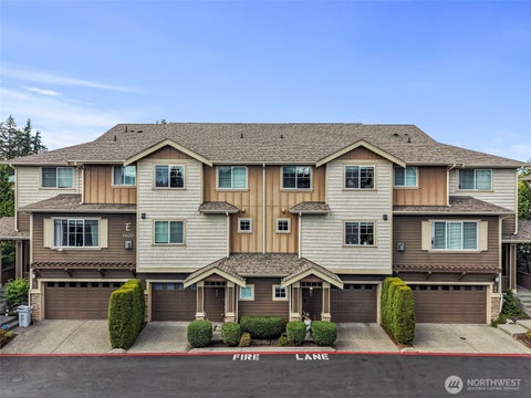 Photo of 4600 NE 3rd Lane #E3, Renton, WA 98059 (MLS # 2539183)