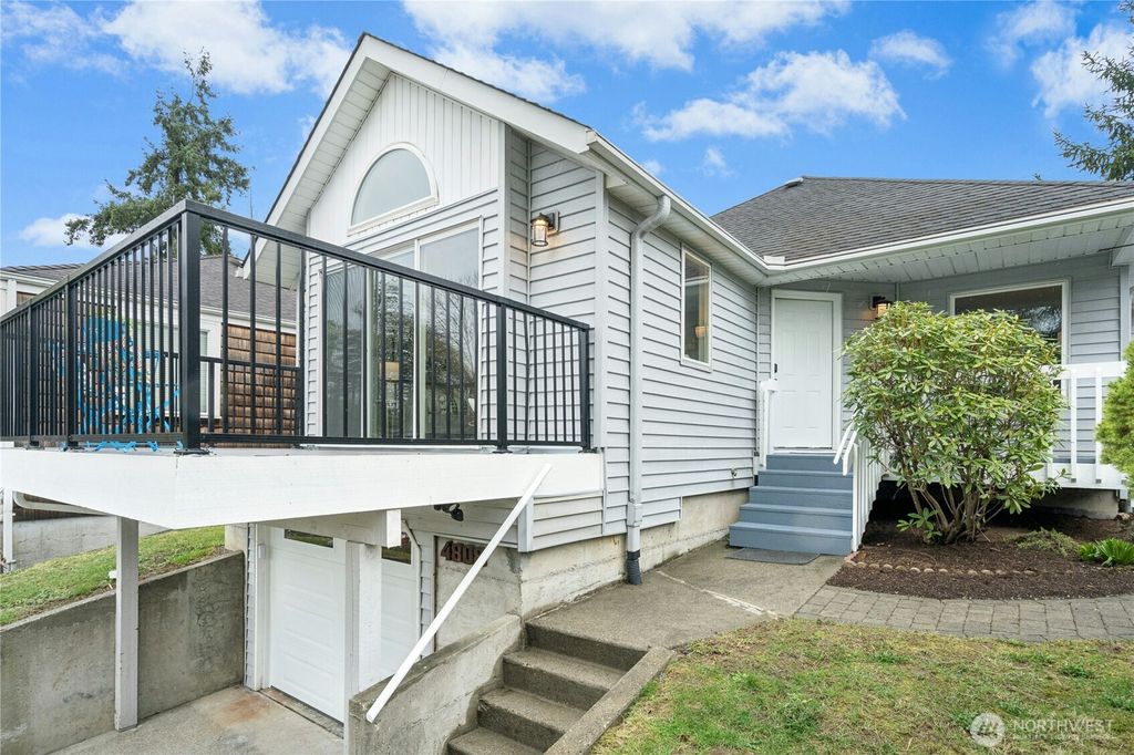 Photo of 4808 25th Avenue SW, Seattle, WA 98106 (MLS # 2491323)