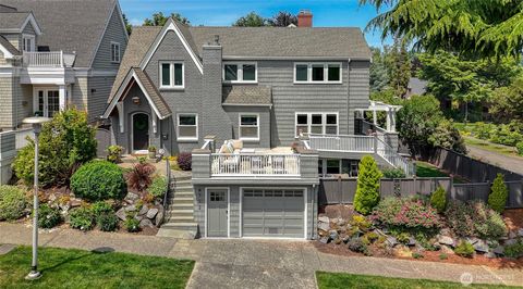 4712 NE 40th Street Seattle WA 98105