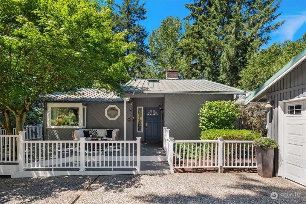 Photo of 17317 143rd Place NE, Woodinville, WA 98072 (MLS # 2262032)