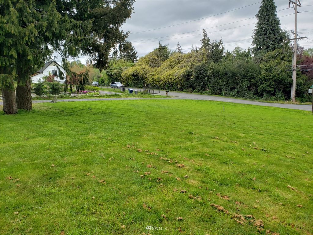 Photo of 0 Lot 1 Lake Avenue, Snohomish, WA 98290 (MLS # 1971023)