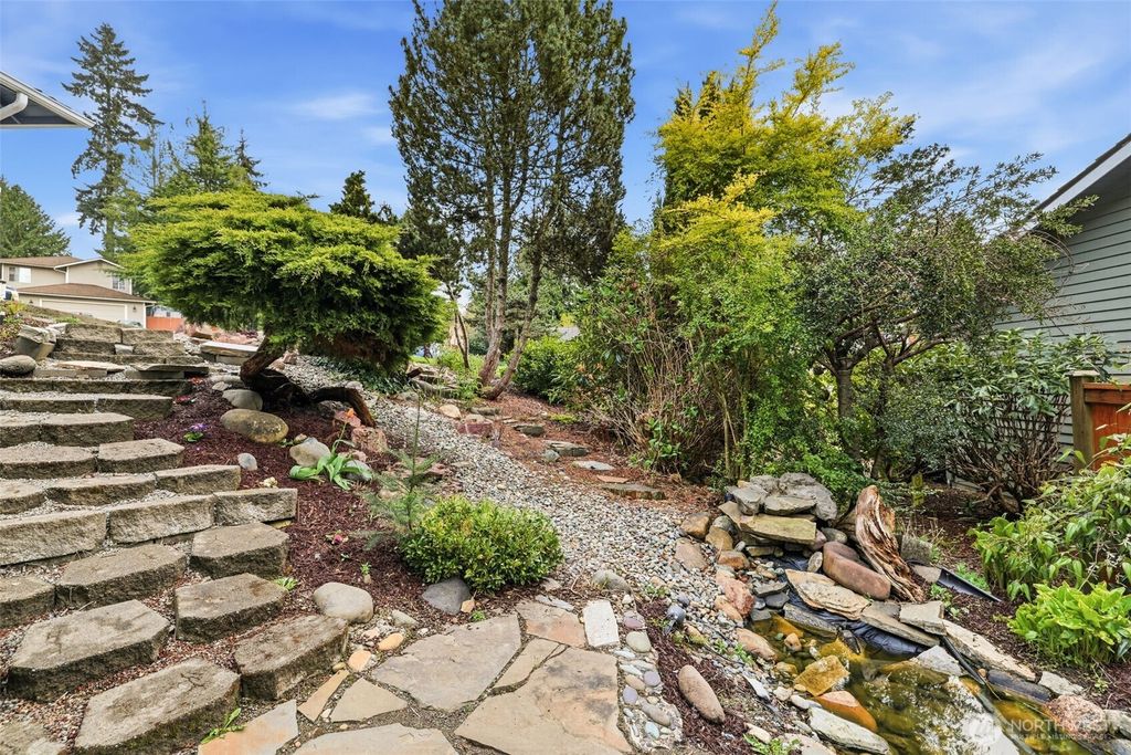 Photo of 4920 S 315th Place, Auburn, WA 98001 (MLS # 2508701)