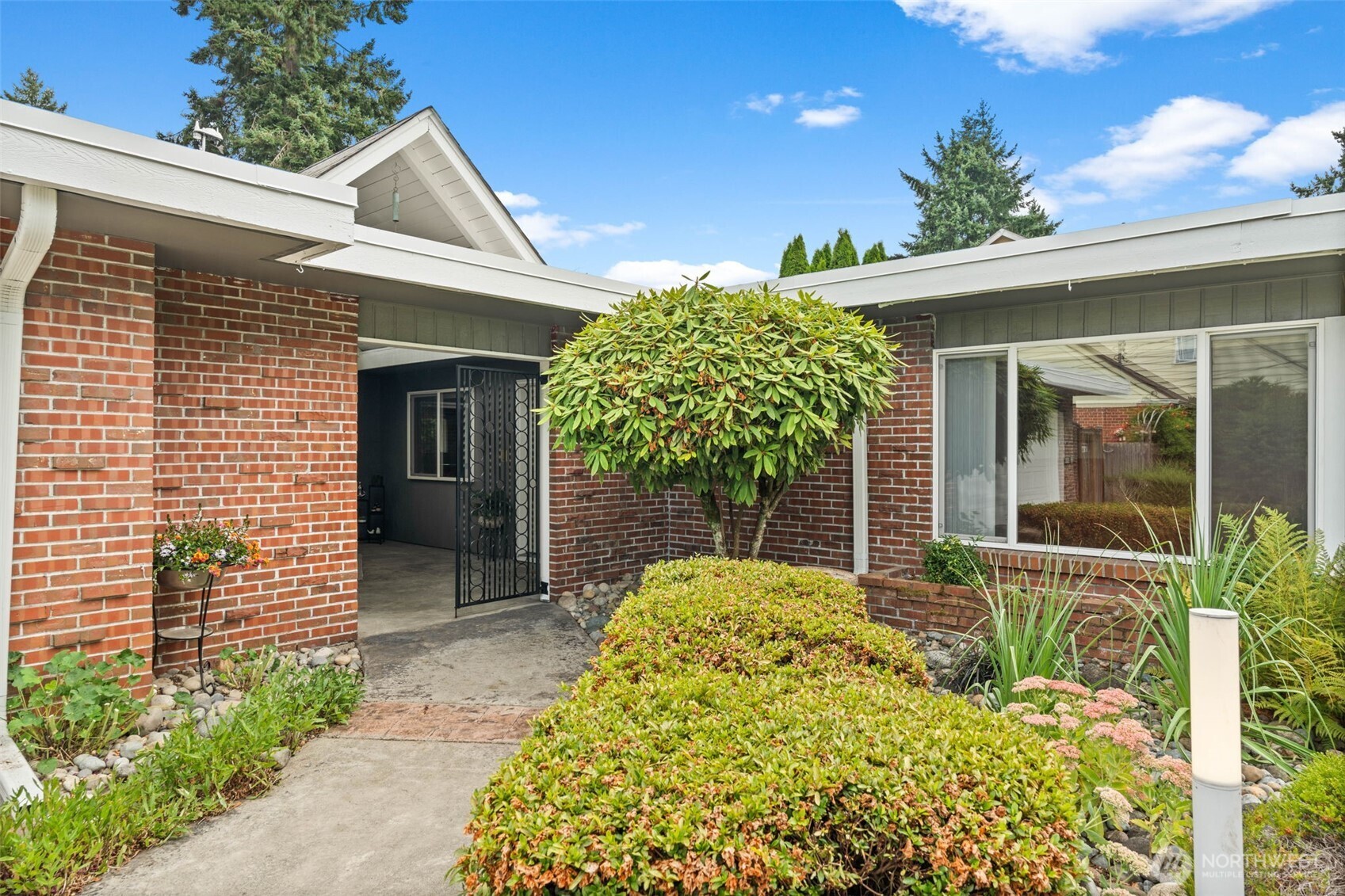 1211 Berkeley Avenue