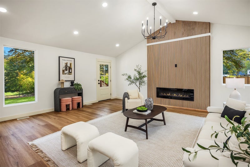 15744 Renton Issaquah Road SE