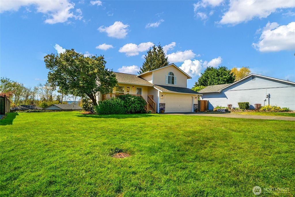 Photo of 5108 70th Drive NE, Marysville, WA 98270 (MLS # 2507430)