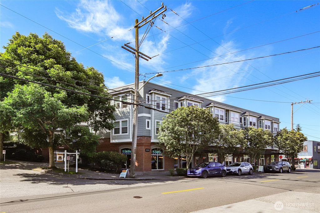 Photo of 2101 N 55th Street #103, Seattle, WA 98103 (MLS # 2415547)