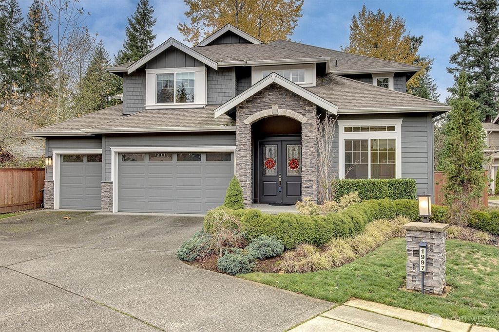 Photo of 1997 211th Avenue SE, Sammamish, WA 98075 (MLS # 2457264)