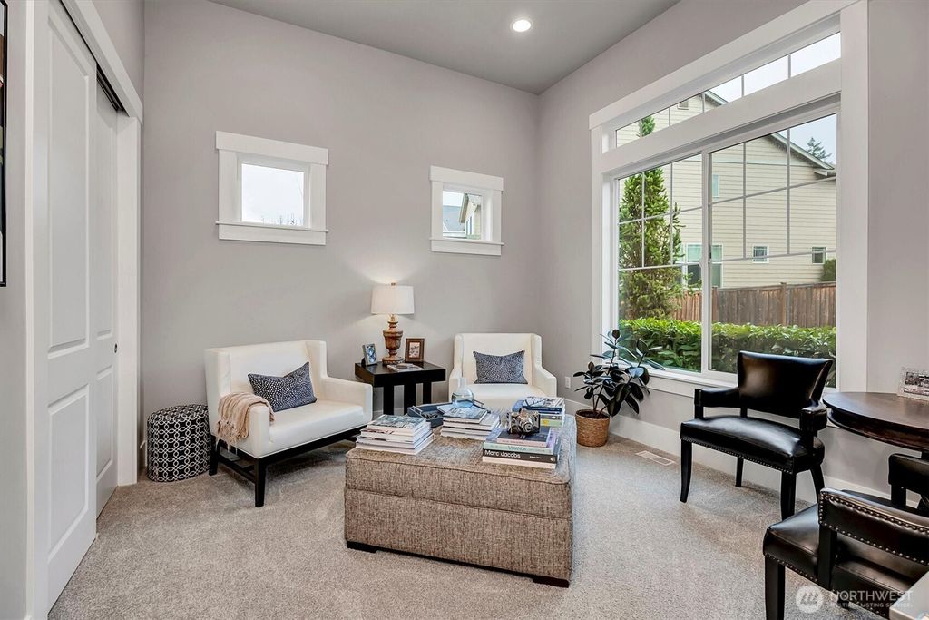 Photo of 1997 211th Avenue SE, Sammamish, WA 98075 (MLS # 2457264)