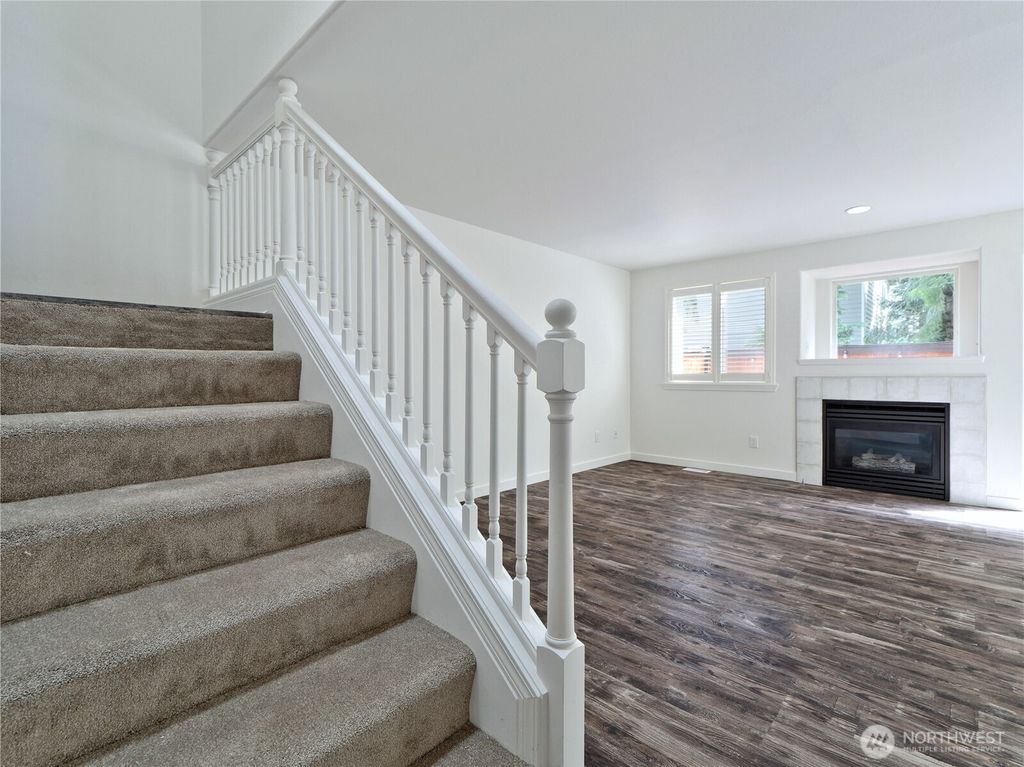 Photo of 10105 6th Drive SE #B, Everett, WA 98208 (MLS # 2391844)