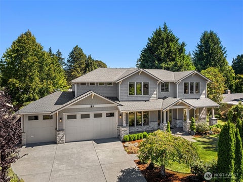Photo of 5624 117th Ave SE AVE, Bellevue, WA 98006 (MLS # 2572572)