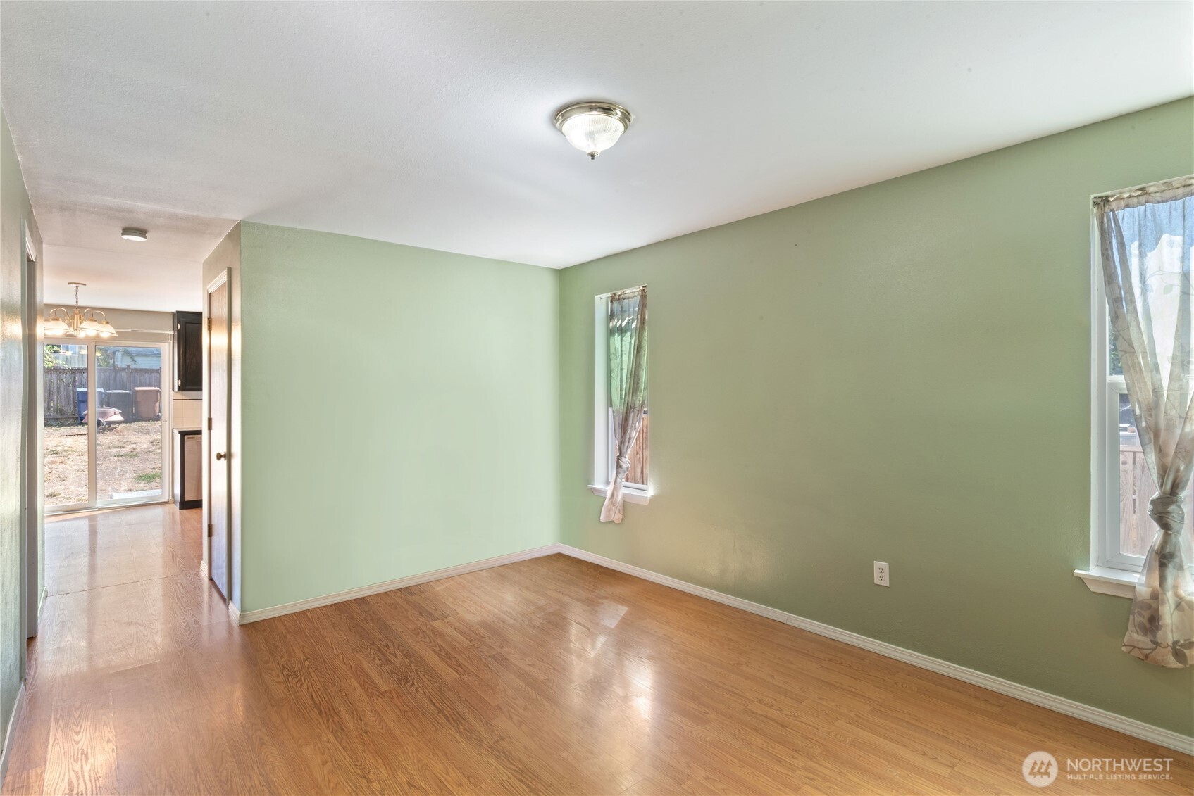 2008 E 34th Street