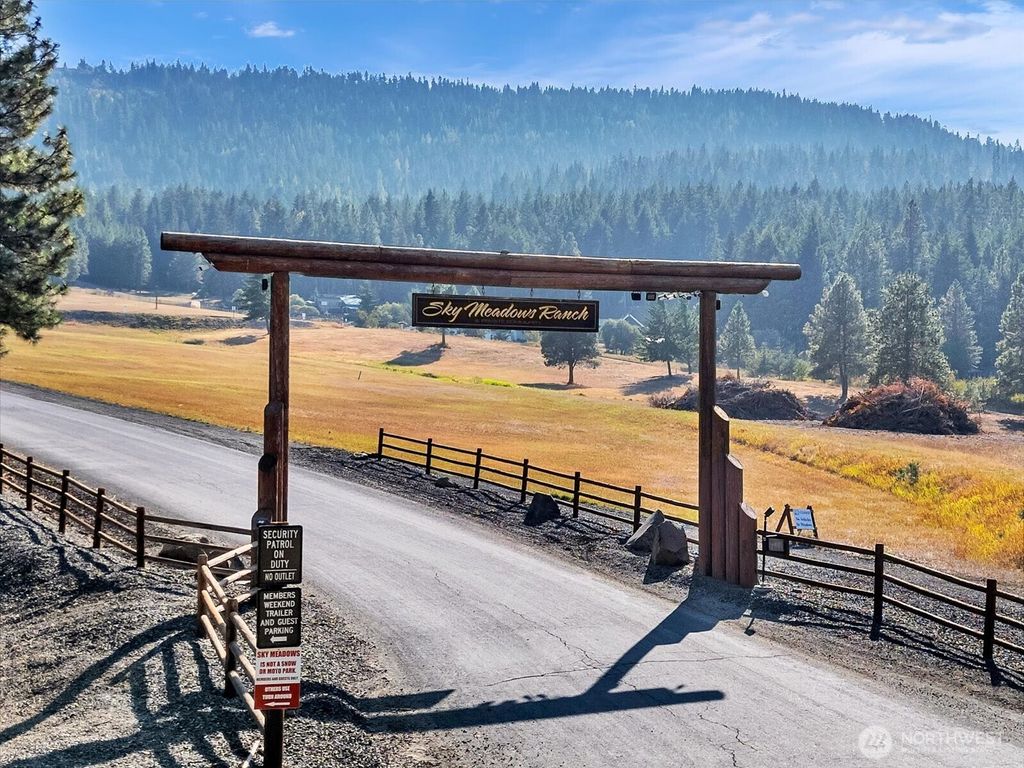 Photo of 21 Grange Springs Road, Cle Elum, WA 98922 (MLS # 2444823)