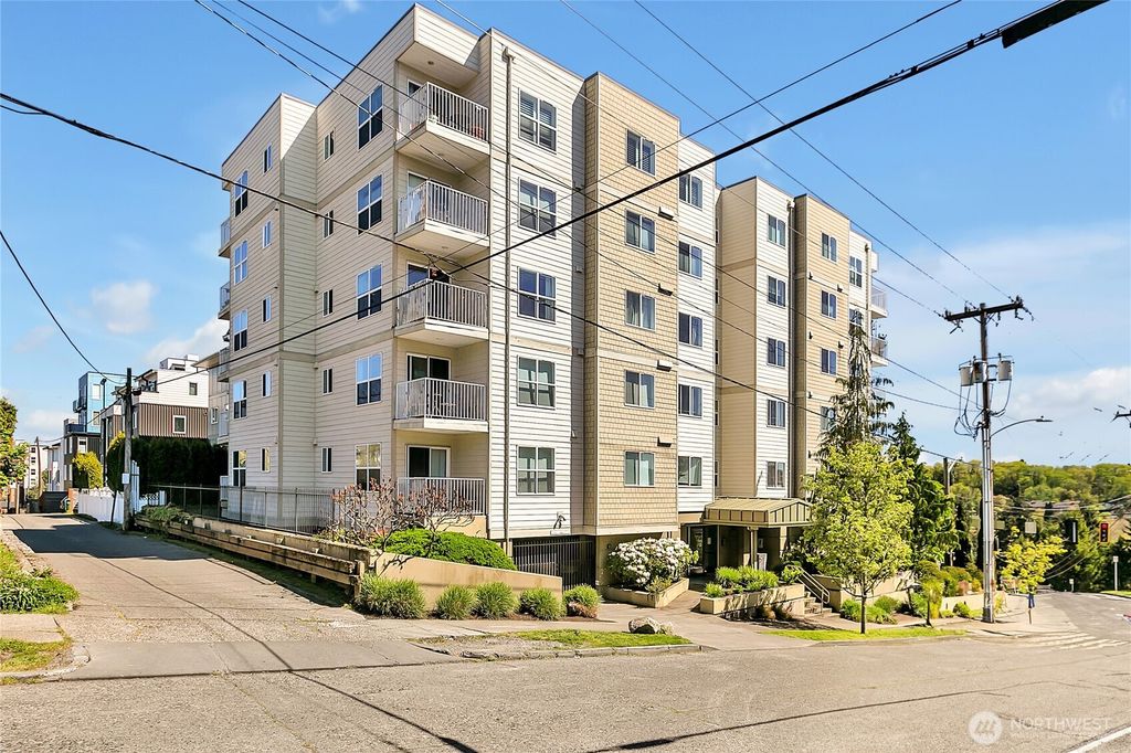 Photo of 3120 SW Avalon Way #203, Seattle, WA 98126 (MLS # 2361583)