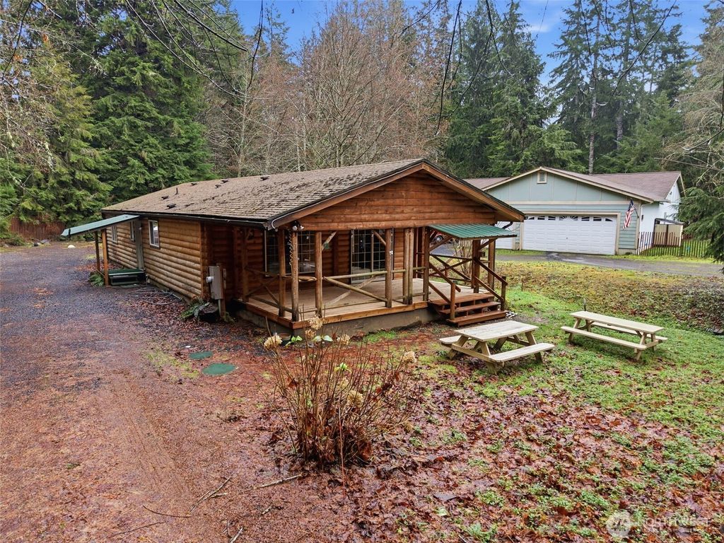 Photo of 101 N Duckabush Drive N, Hoodsport, WA 98548 (MLS # 2467713)